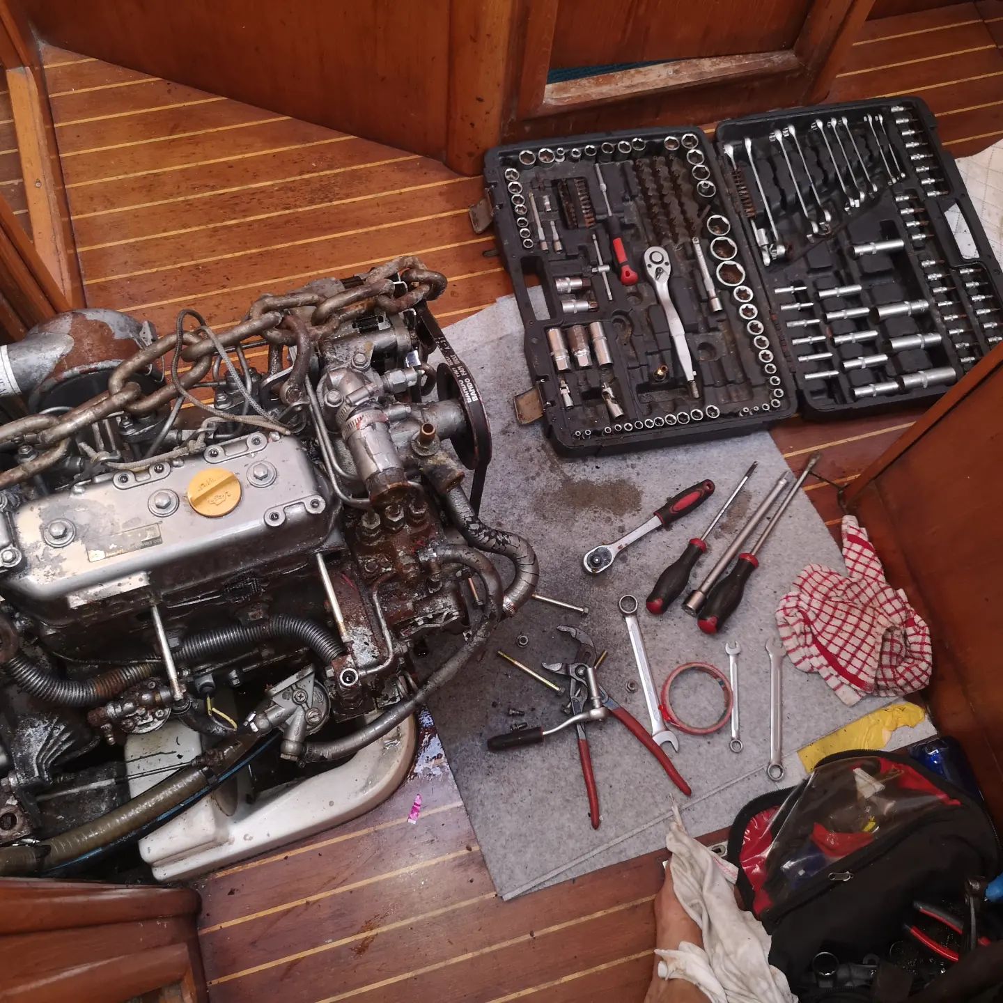 Maintenance bateau Cannes entretien du moteur
